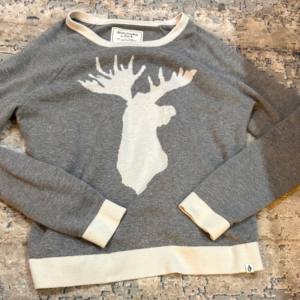 Abercrombie & Fitch Gray and Cream Knitwear